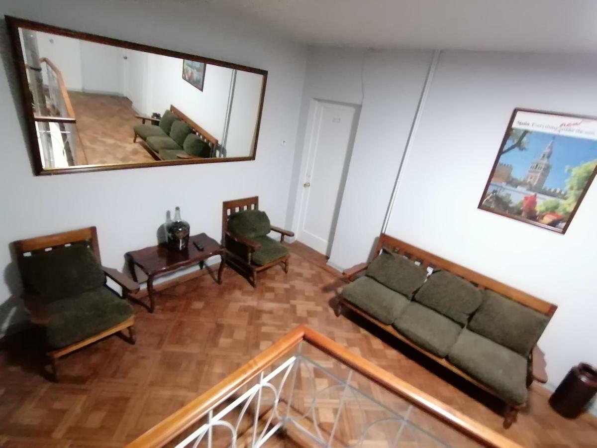 Hotel Sevilla 테무코 외부 사진
