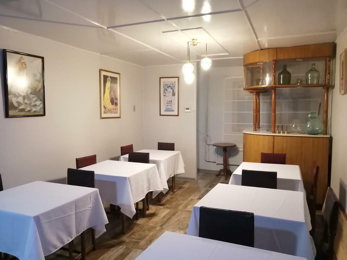 Hotel Sevilla 테무코 외부 사진